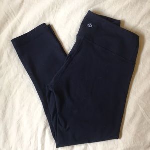 Lululemon 3/4 length yoga pants